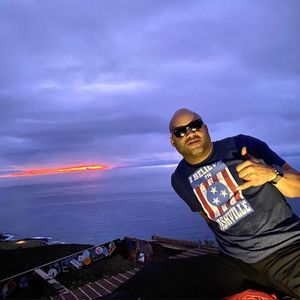 Meet your Posher, Derek